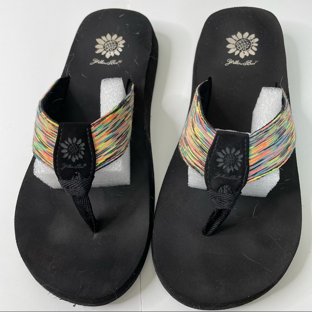Yellow Box Rainbow Flip Flops Size 9